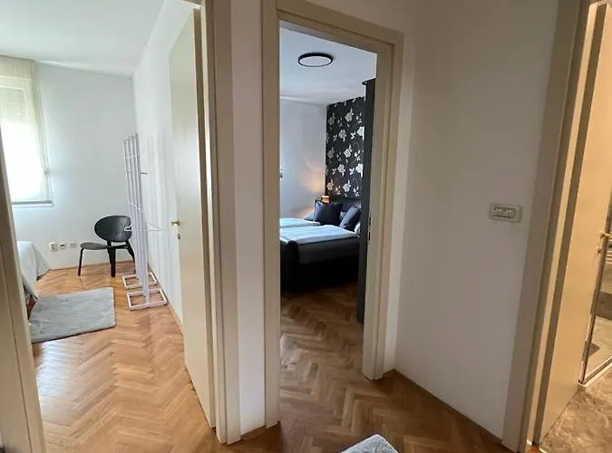 Luxury Ora Апартаменти Спліт